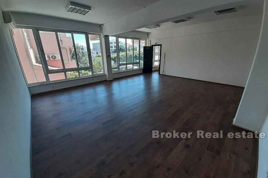 Pujanke - Furnished office space