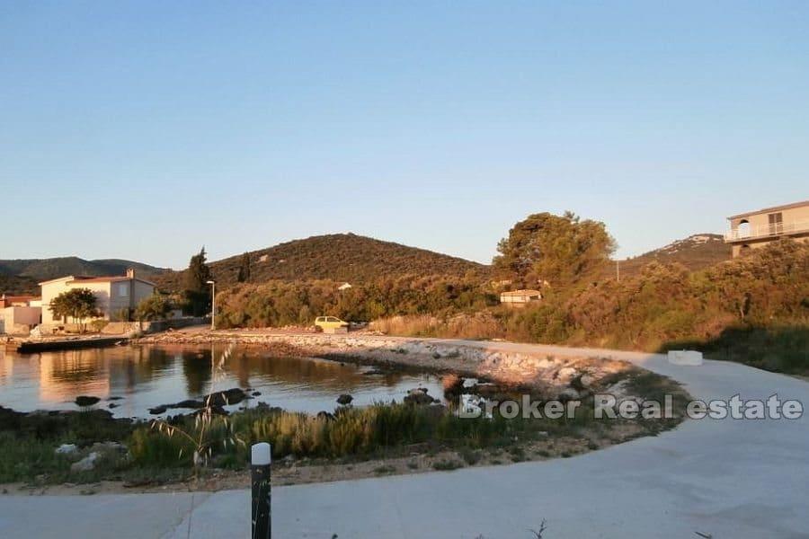 Pelješac - Građevni teren uz more