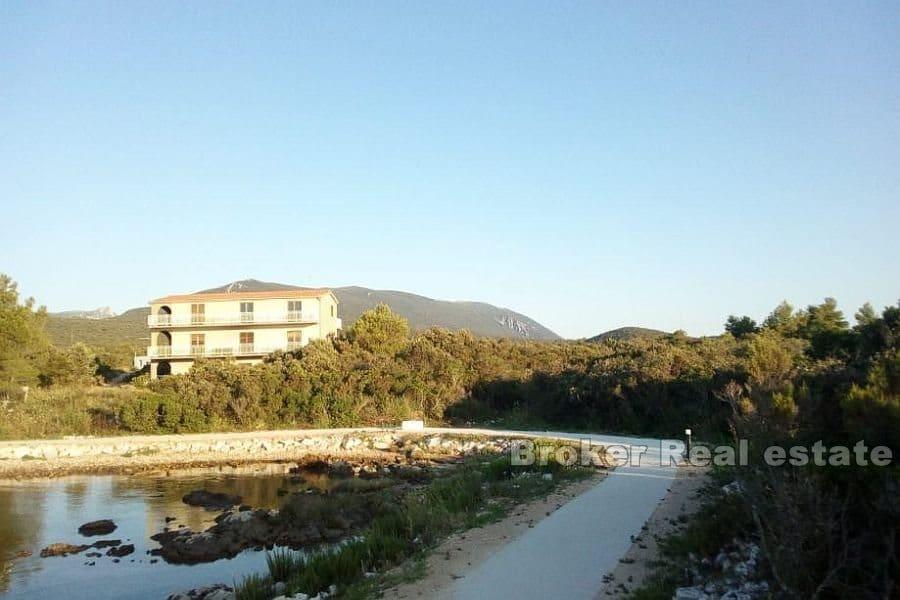 Pelješac - Građevni teren uz more