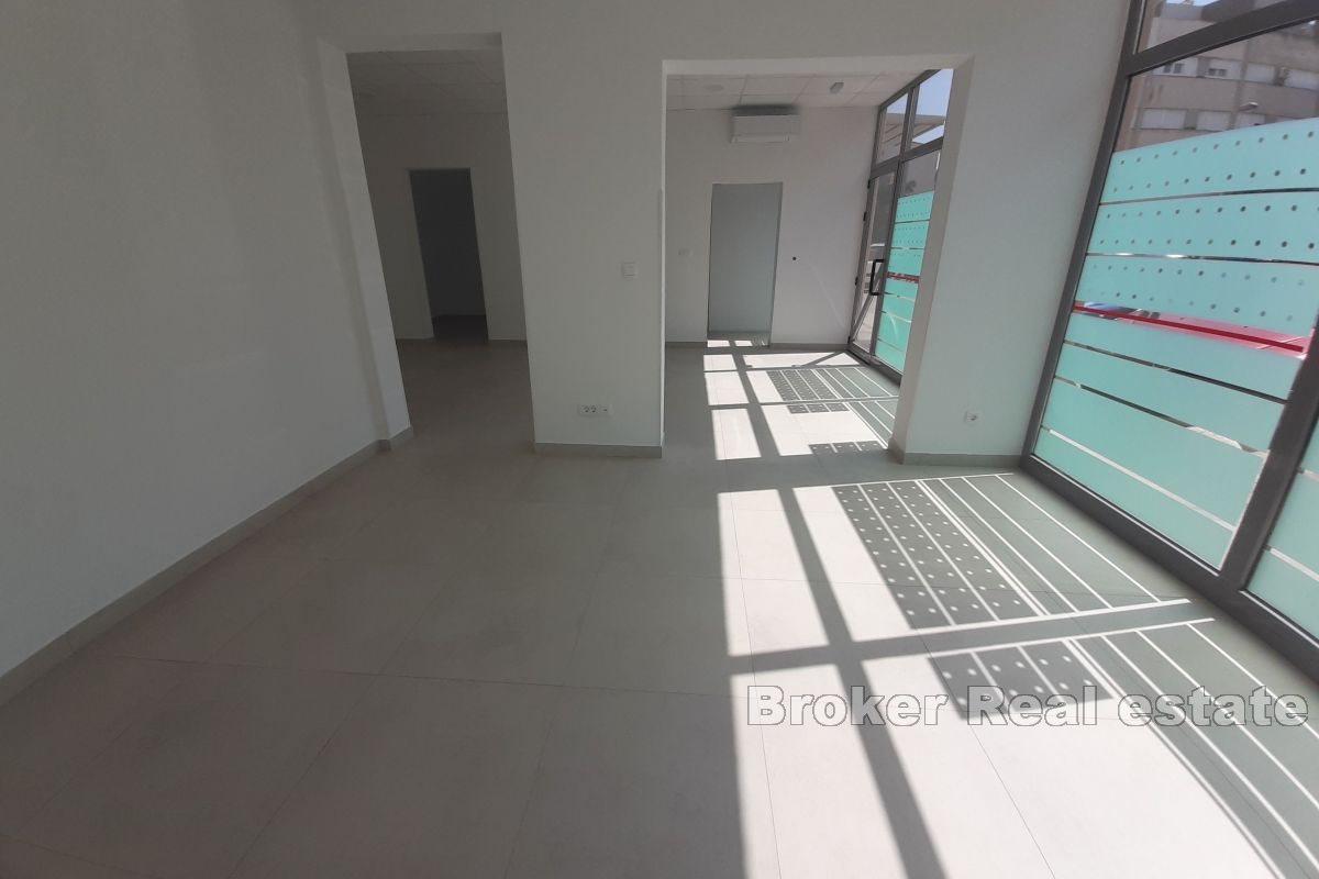 Skalice - Wysokiej jakości lokal biznesowy