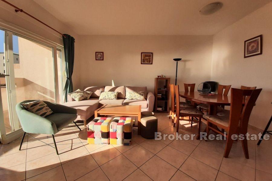 Wyspa Čiovo - Dwupokojowy apartament z pięknym widokiem i lokalizacją