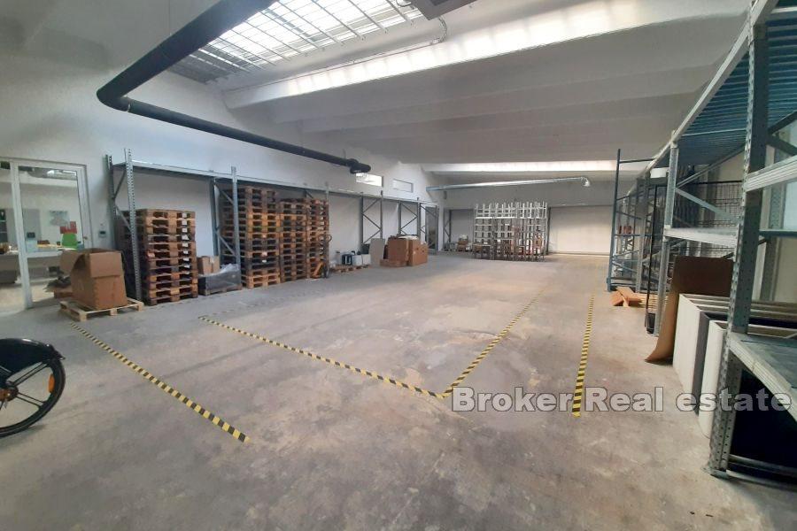 Područje Splita - Skladišni prostor u poslovnoj zoni TTTS