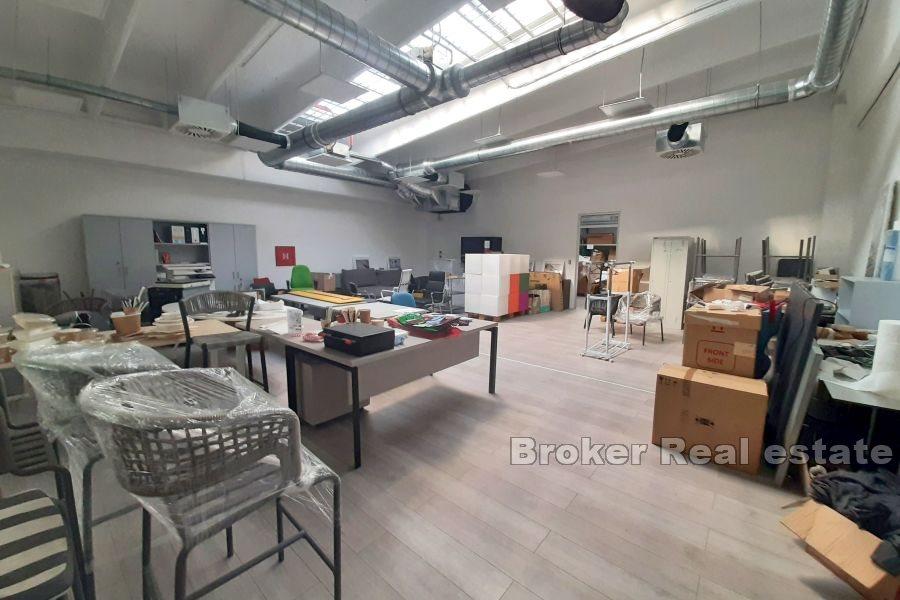 Područje Splita - Skladišni prostor u poslovnoj zoni TTTS