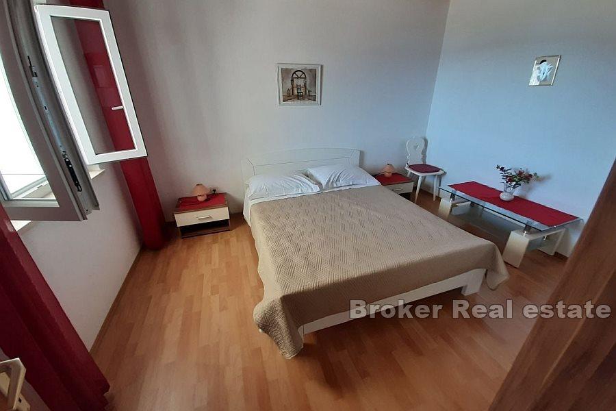 Apartment on the south side of the island of Hvar