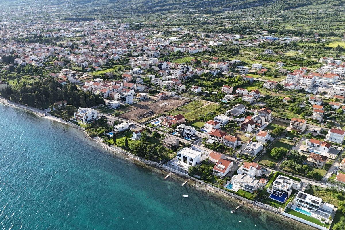 Terreno edificabile vicino al mare