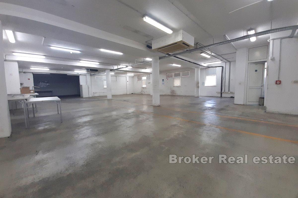 Spacious production - storage office space