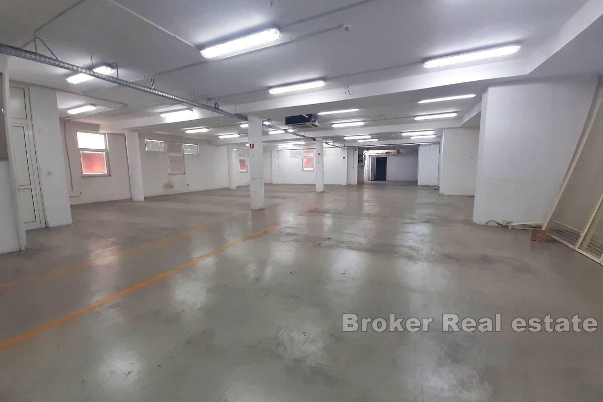 Spacious production - storage office space