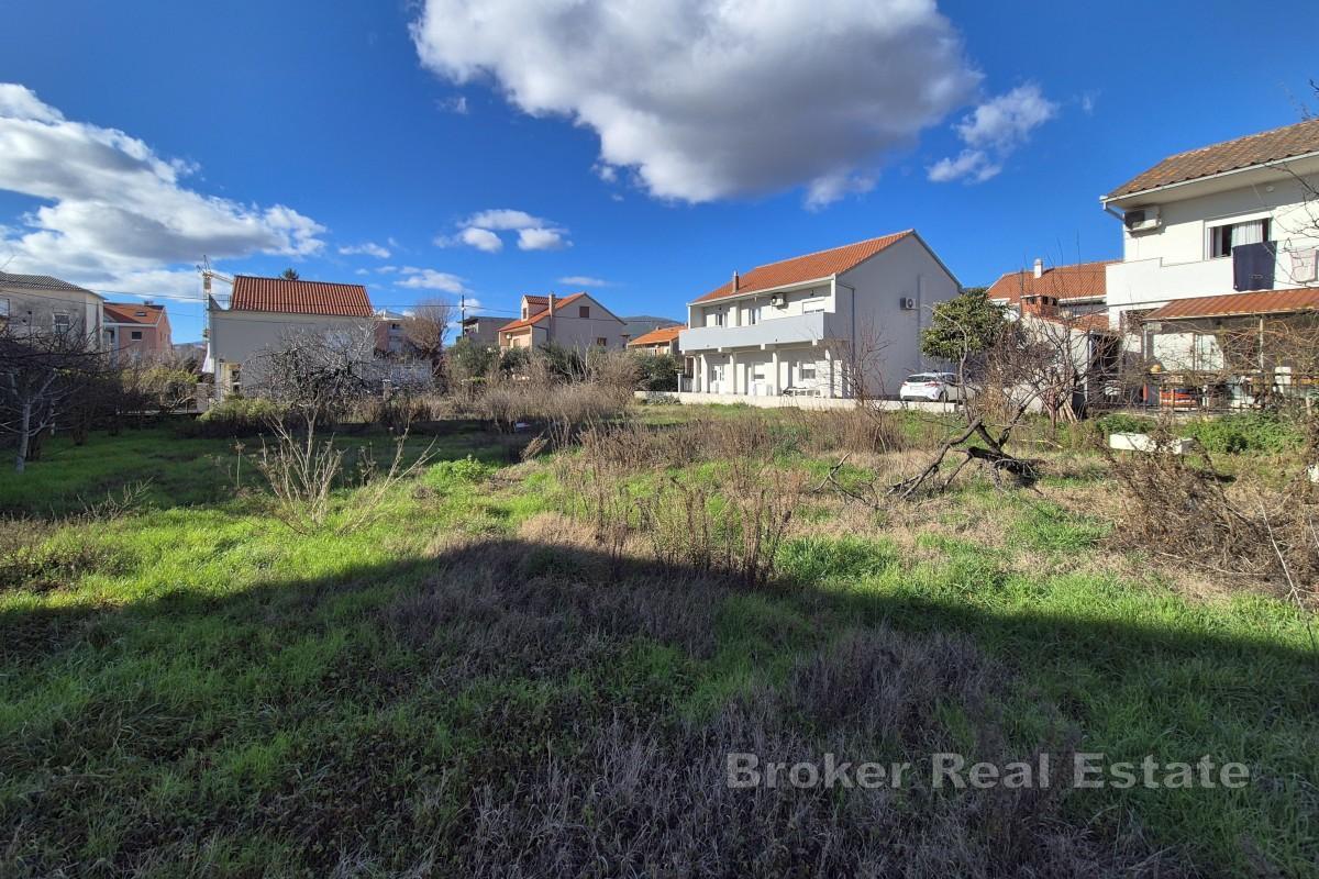 Utmerket byggetomt i en kvalitetsbeliggenhet