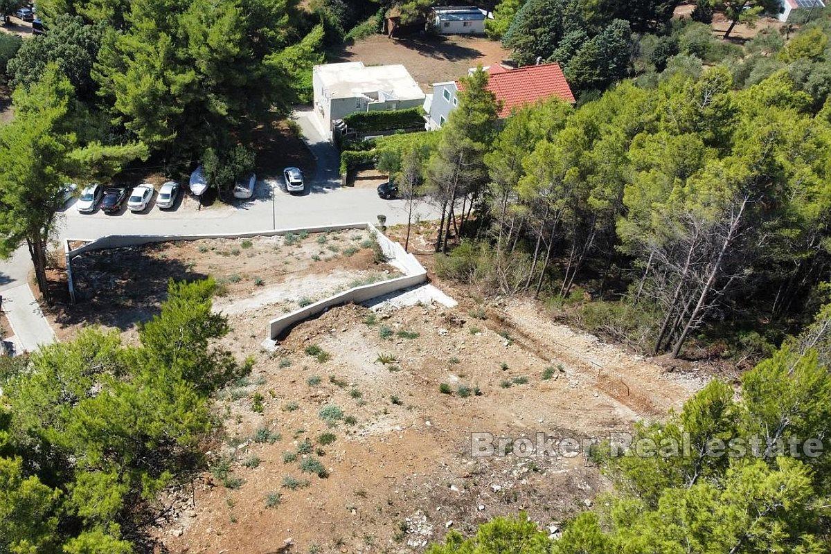 Building plot with sea view