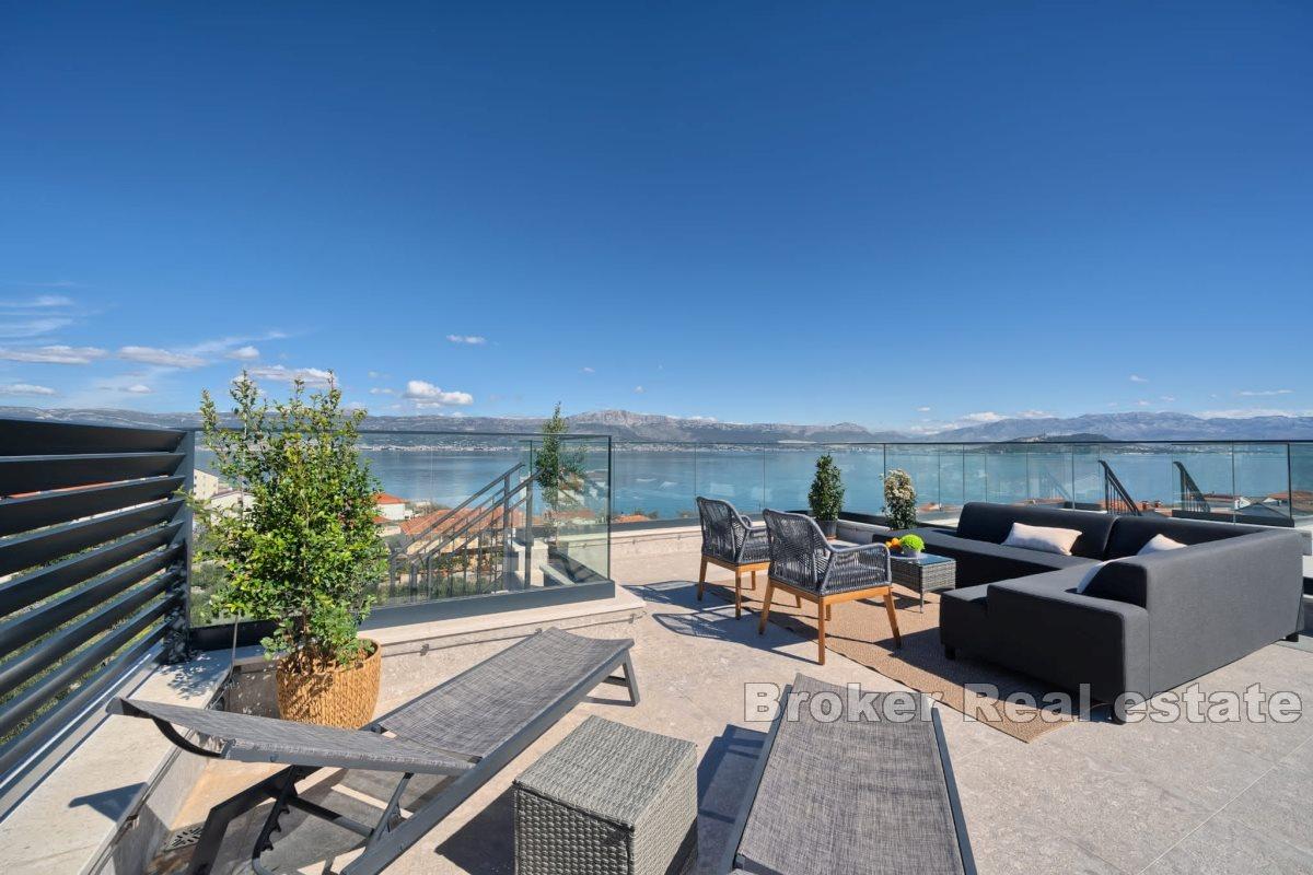 Krásný byt s bazénem a otevřeným výhledem