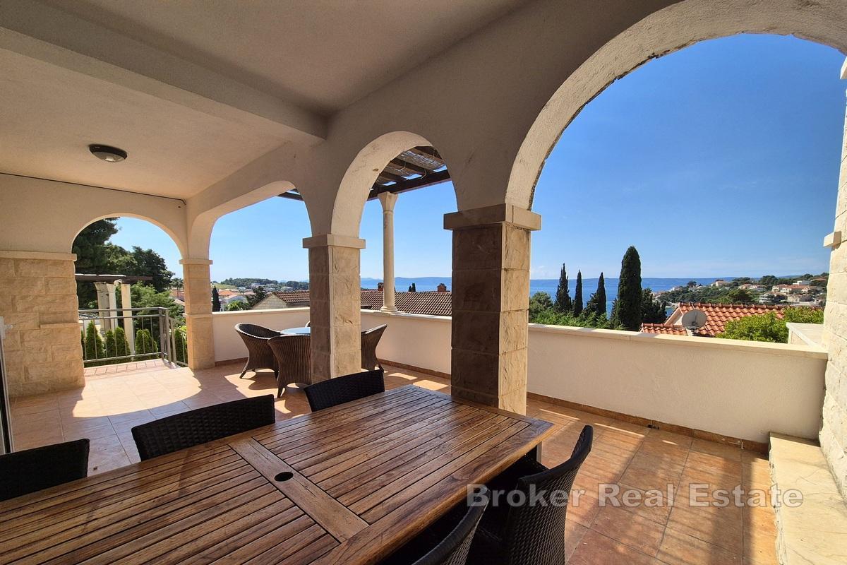 Utmerket plassert leilighet med utsikt