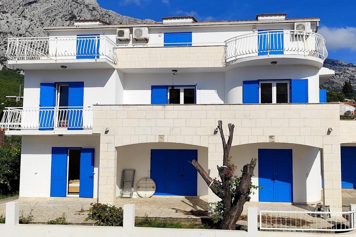 Apartamentowiec blisko morza z widokiem