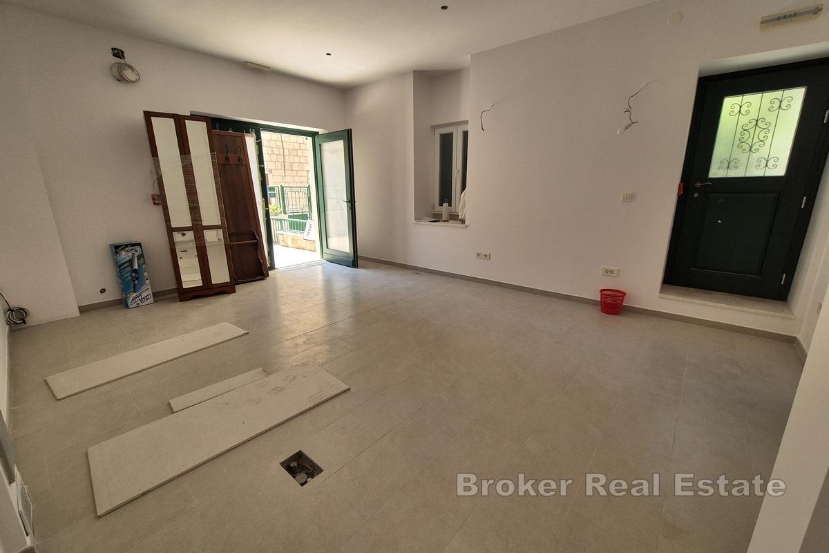 Renovitani poslovni prostor u blizini centra grada