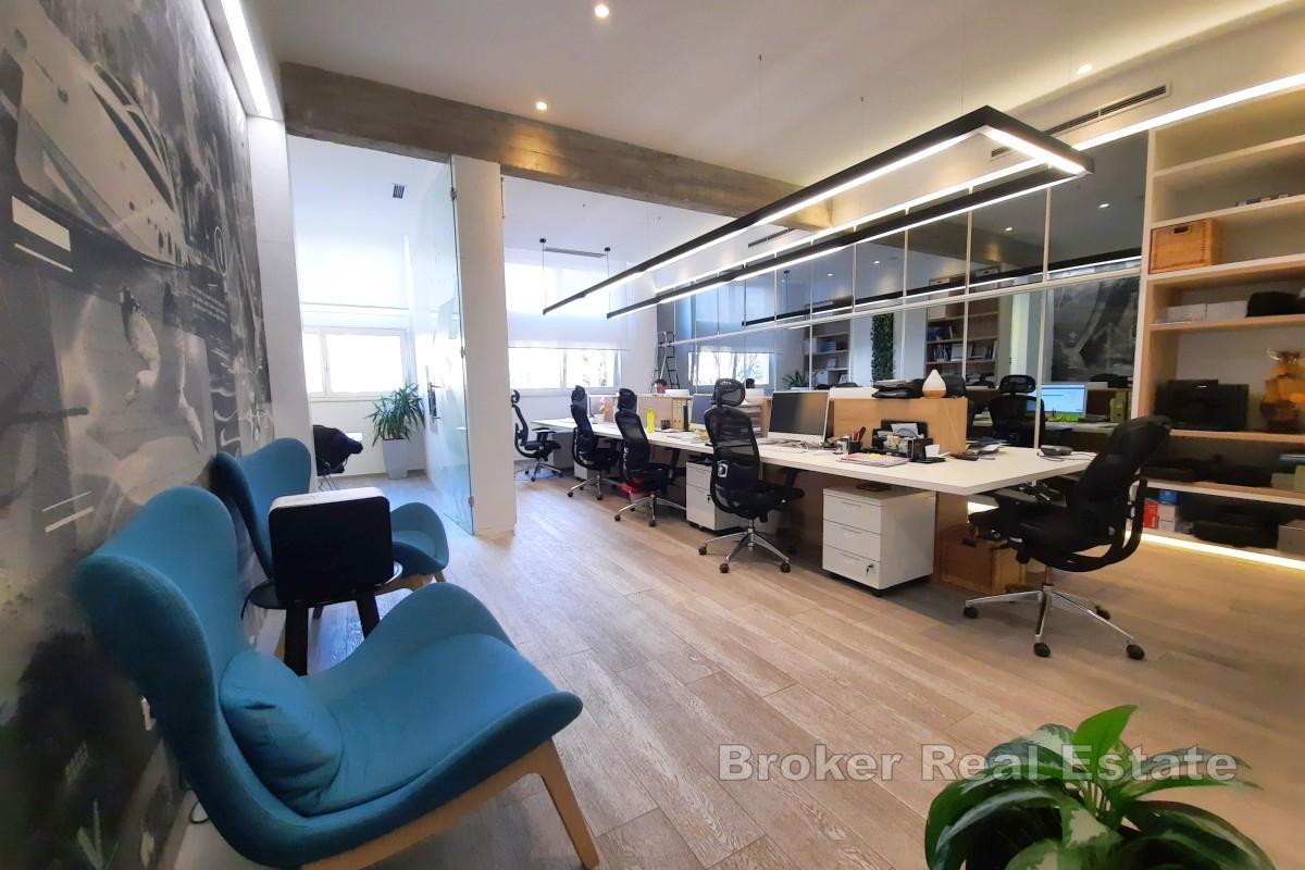 Привлекательно расположенное офисное помещение