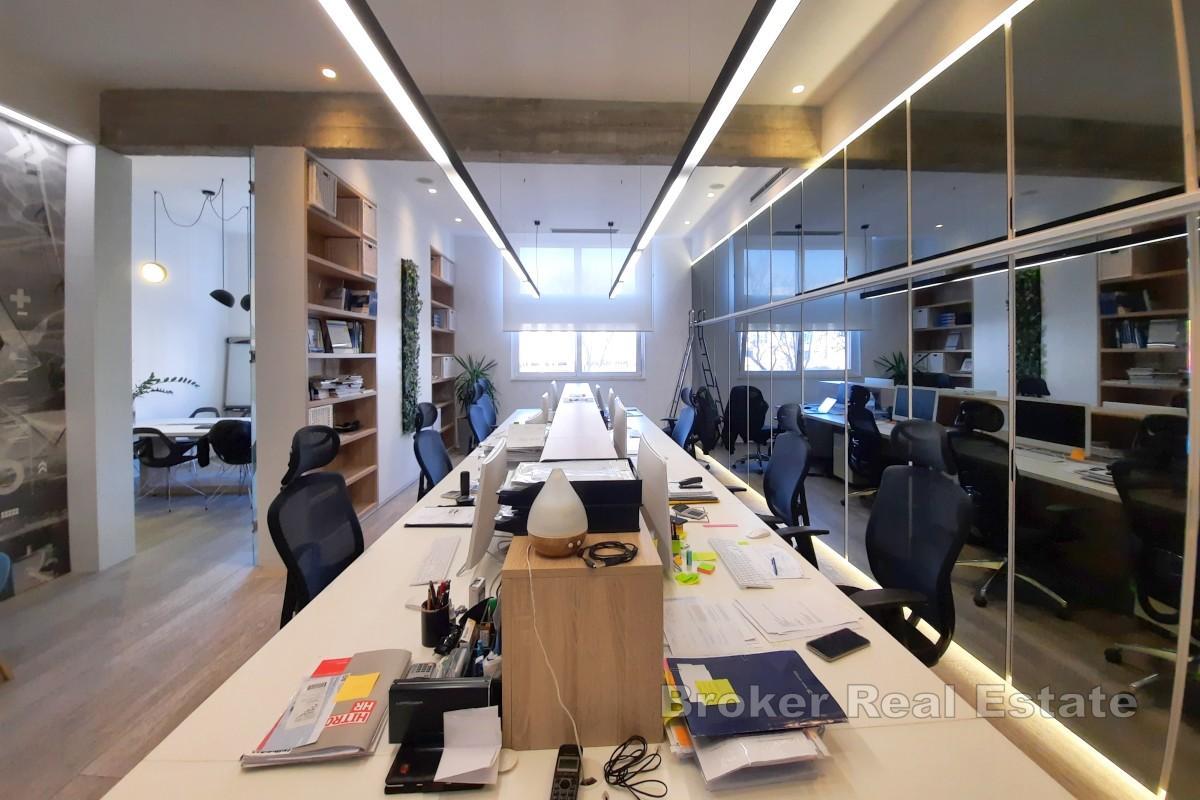 Привлекательно расположенное офисное помещение