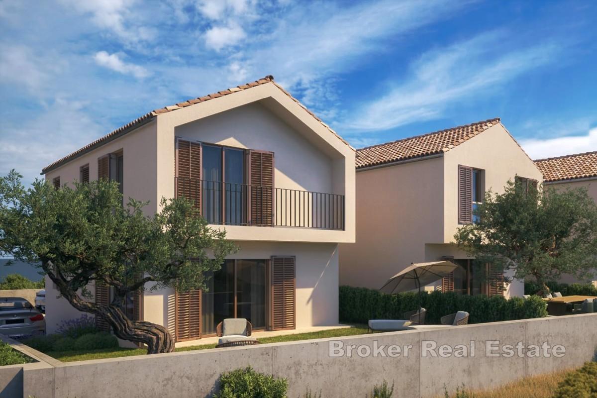 Nowoczesny dom szeregowy w nowym budynku