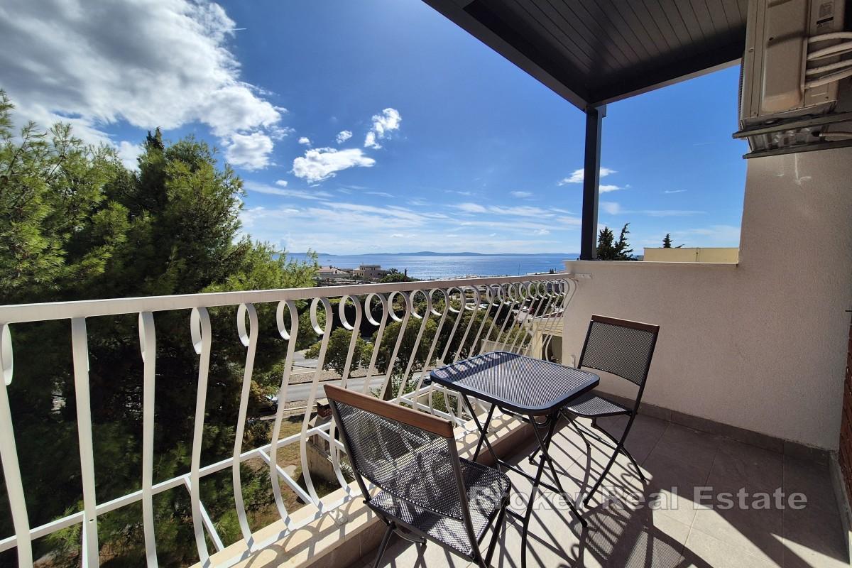 Odnowione mieszkanie dwupokojowe z widokiem na morze