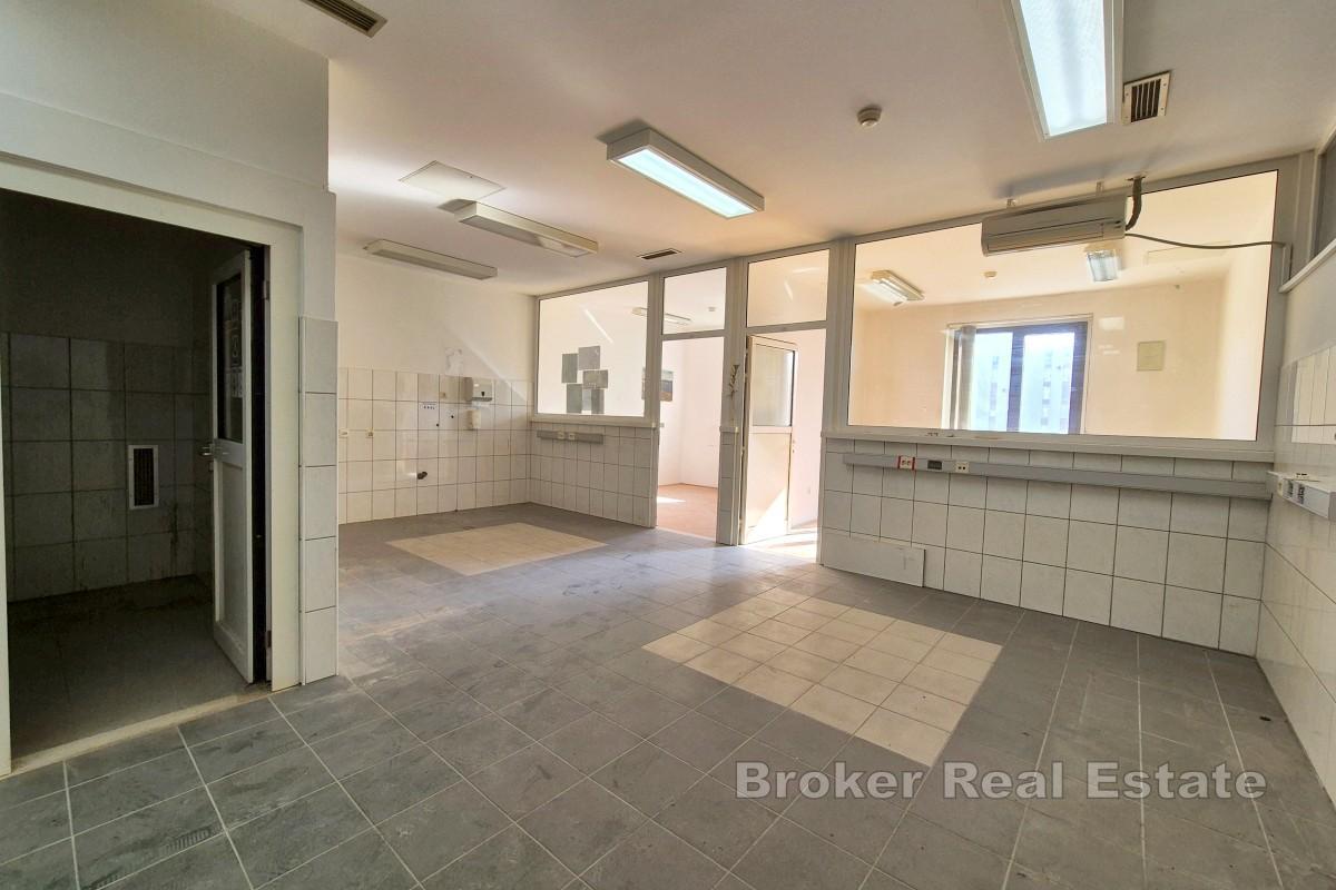 Obchodné priestory v srdci univerzitného kampusu