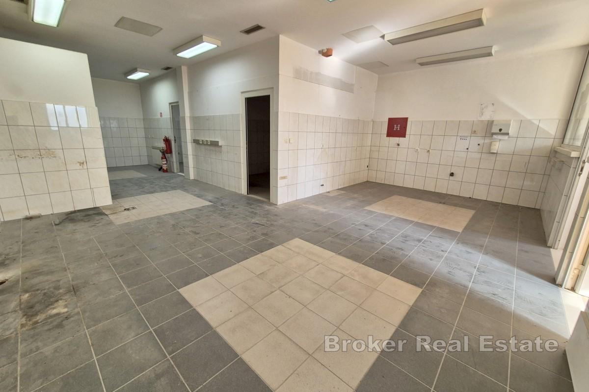 Obchodné priestory v srdci univerzitného kampusu