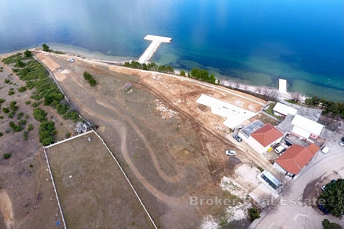 Projekt glampingového resortu v unikátní pobřežní lokalitě u moře