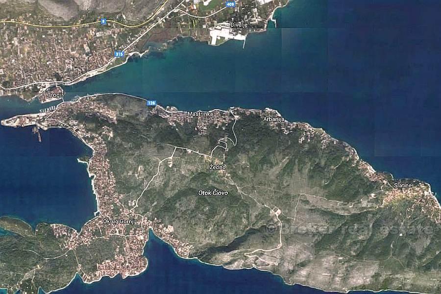 Otok Čiovo - građevinsko zemljište veličine 28.000 m2