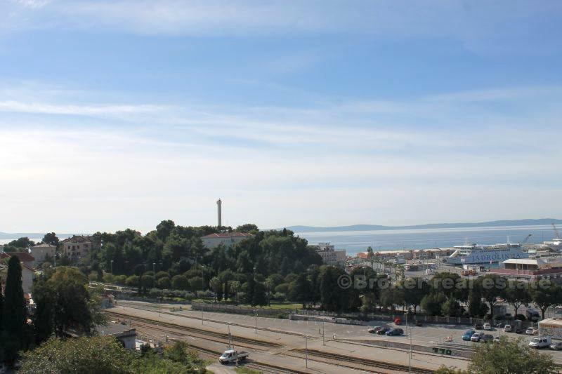 Split, appartement de trois pièces