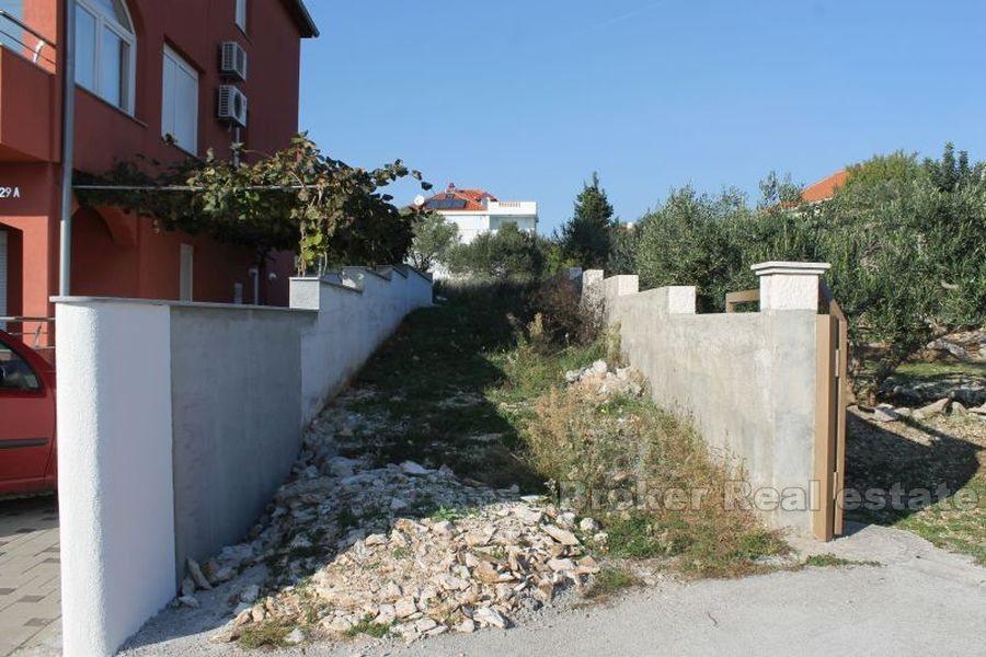 île de Ciovo, terrain à bâtir