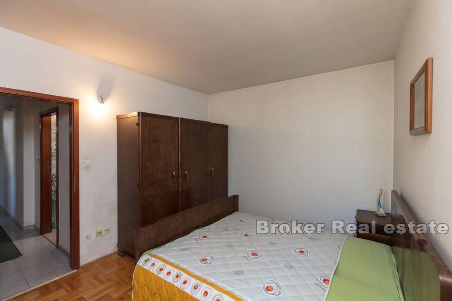 Split - Split 3, Ładne i przestronne trzypokojowe mieszkanie