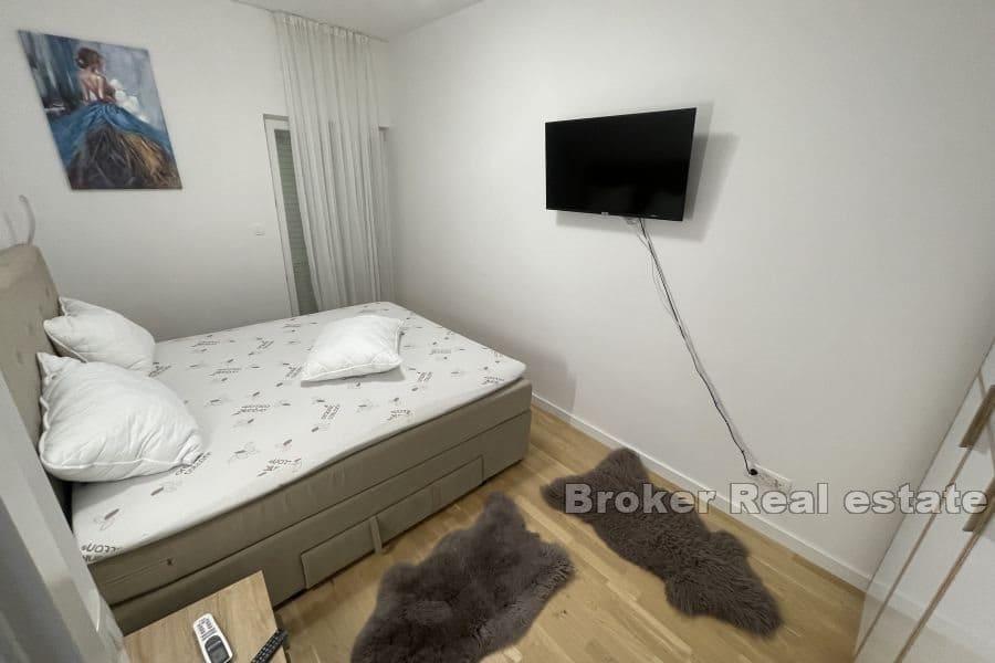 Geteilter Bereich - Apartment mit zwei Schlafzimmern, Terrasse und Meerblick