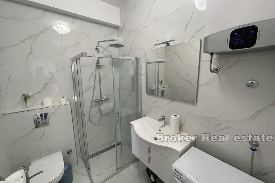 Geteilter Bereich - Apartment mit zwei Schlafzimmern, Terrasse und Meerblick