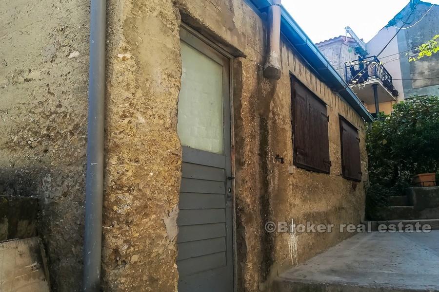 Split center - house for renovation in old center