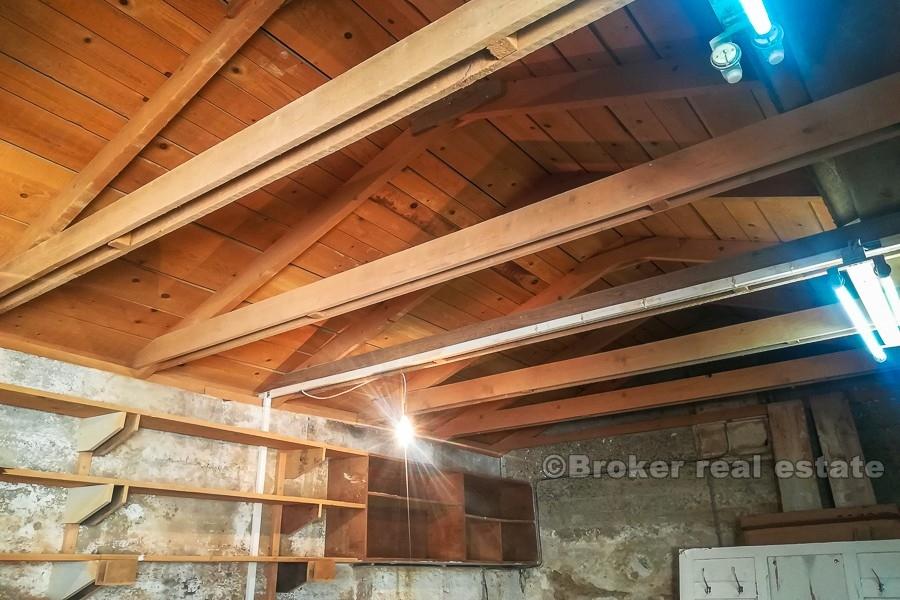 Split center - house for renovation in old center