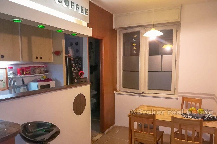 Split, Kman, appartement de deux chambres