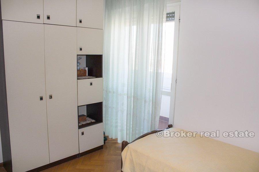 Split, Split 3, three-bedrooms apartment with sea view