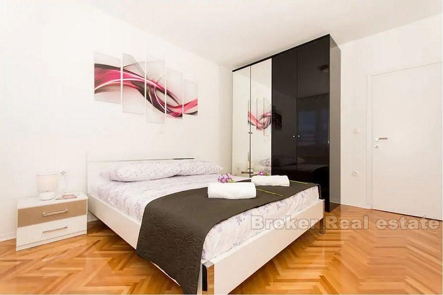 Split, Plokite, apartmán se dvěma ložnicemi