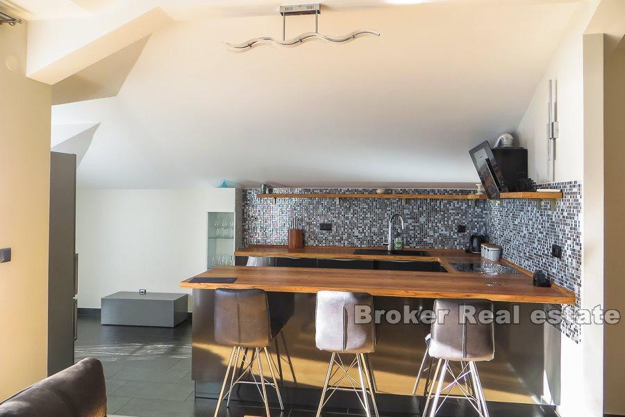 Split, Meje, luksusowy apartament z trzema sypialniami