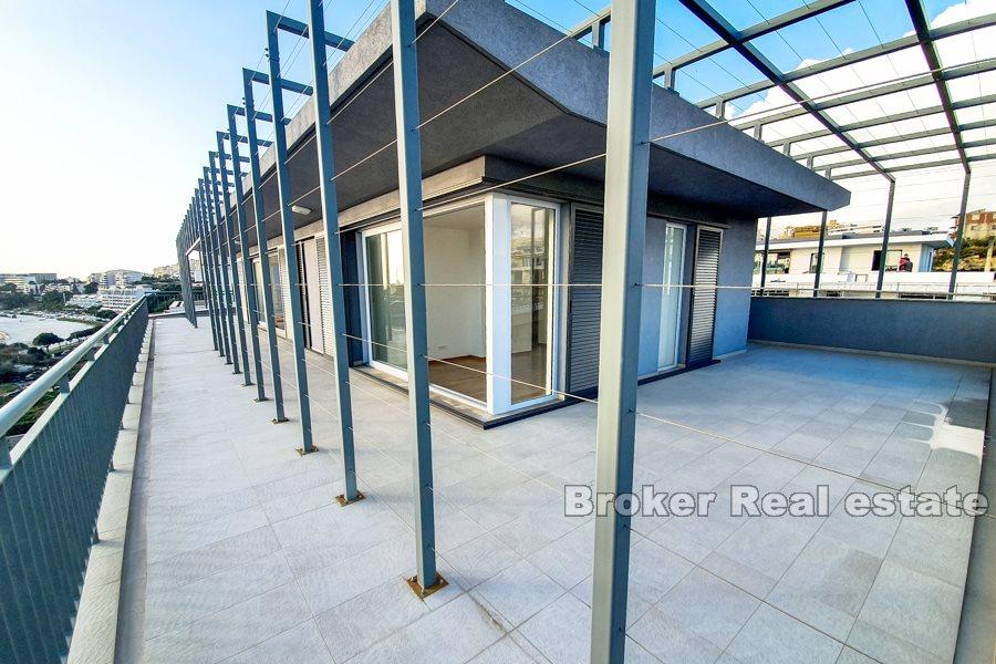 Split, Znjan, přístřešek s výhledem na moře