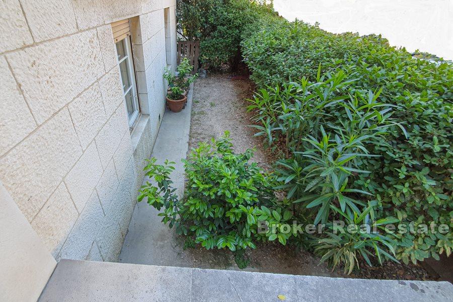 Split, Bačvice, komforan dvosoban stan