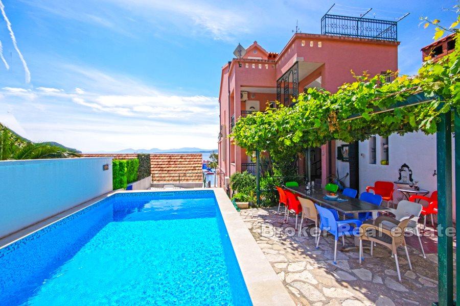 Makarska - Leilighetshus, strandpromenade