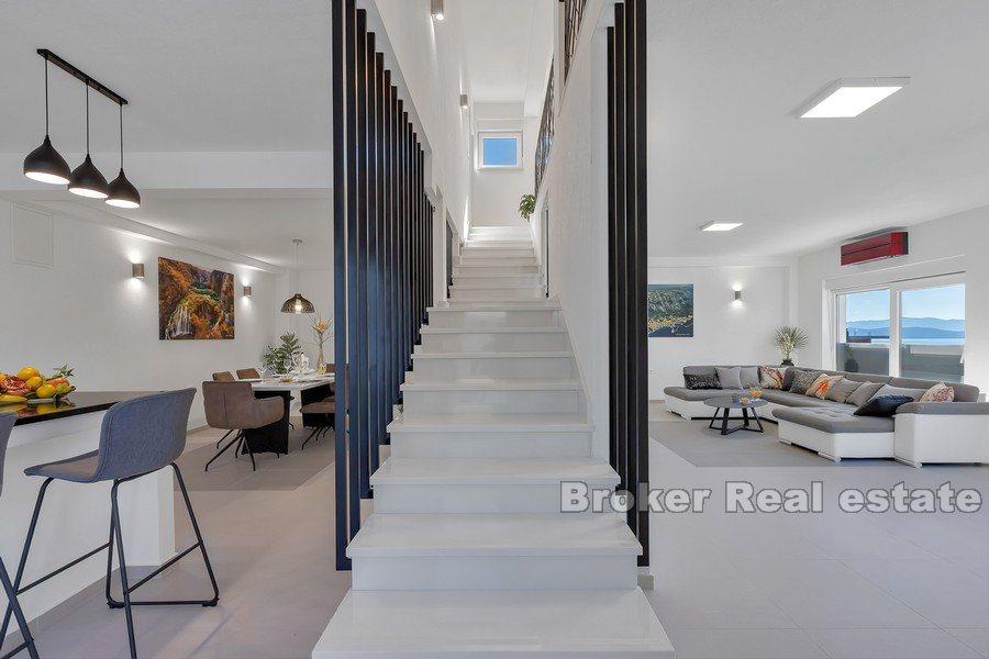 Makarska Riviera, Apartmenthaus mit Meerblick