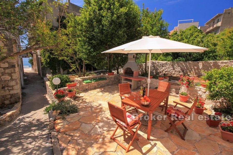 V blízkosti Makarskej, apartmánový dom