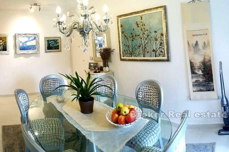 Split - Mertojak, tre-roms leilighet med hage