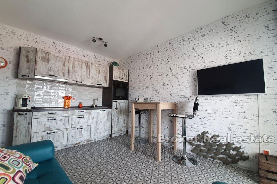 Wyspa Ciovo - Apartament z dwiema sypialniami i widokiem na morze