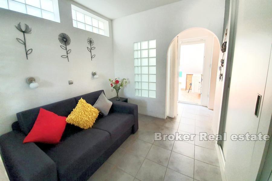 Ostrov Brač - Komfortný apartmán s výhľadom na more