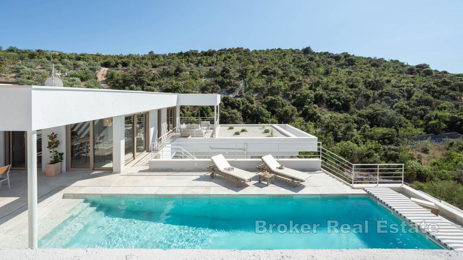 Rogoznica - Villa nouvellement construite avec vue sur la mer