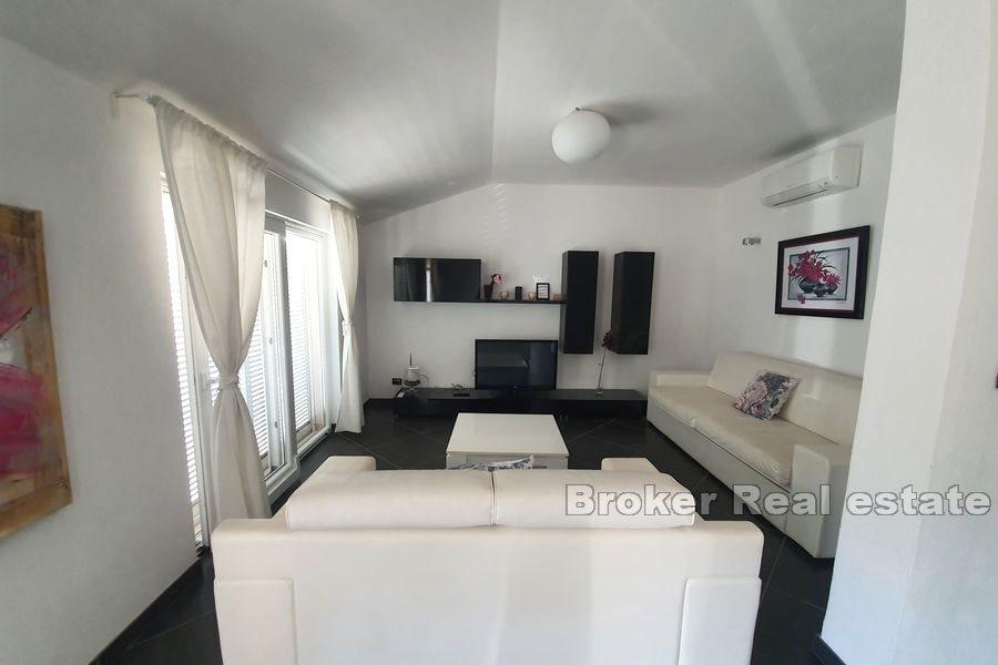 Rogoznica - Hus til sjøs med to leiligheter