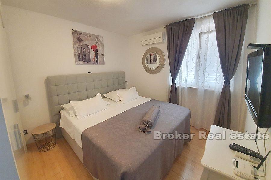 Rogoznica - Hus til sjøs med to leiligheter