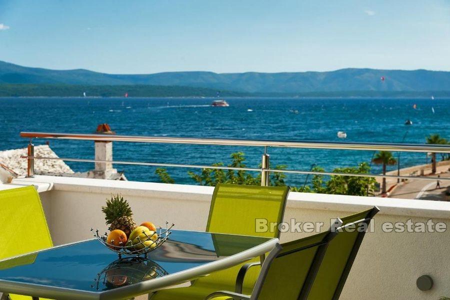 Brac - Haus mit Pool am Meer