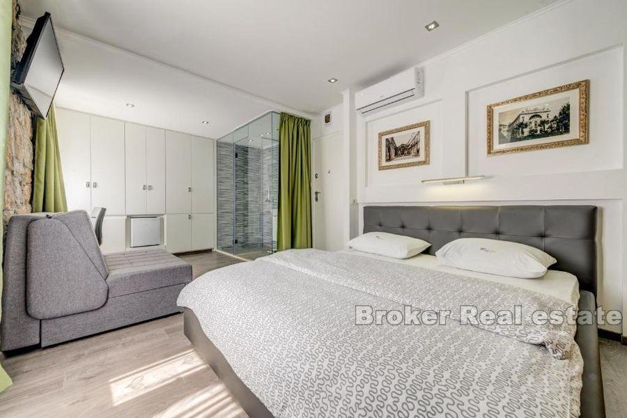 Split, Center - four bedrooms / accommodation units