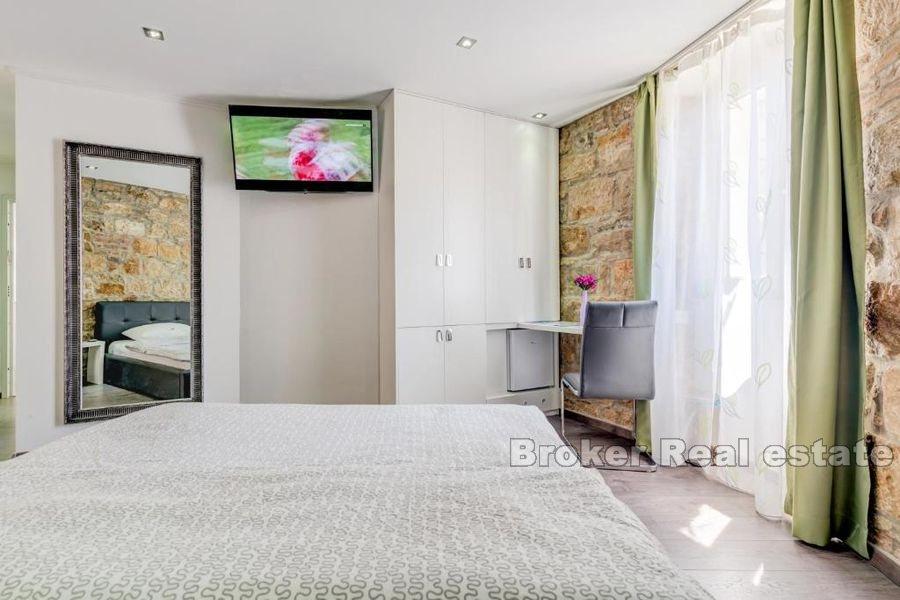 Split, Center - four bedrooms / accommodation units